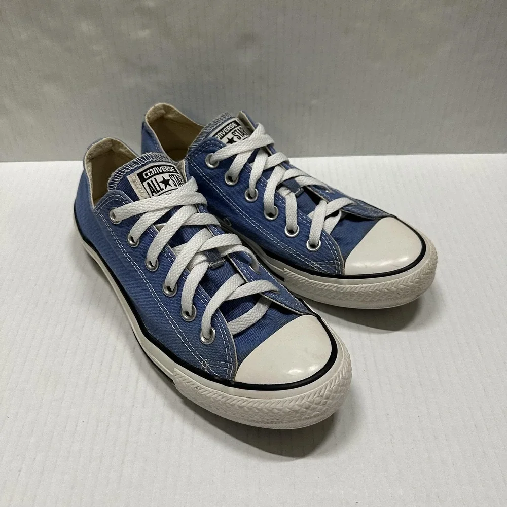 Converse Chuck Taylor All Star Low Shoes Mens 7 Blue Canvas Classic Sneakers - Picture 1 of 8